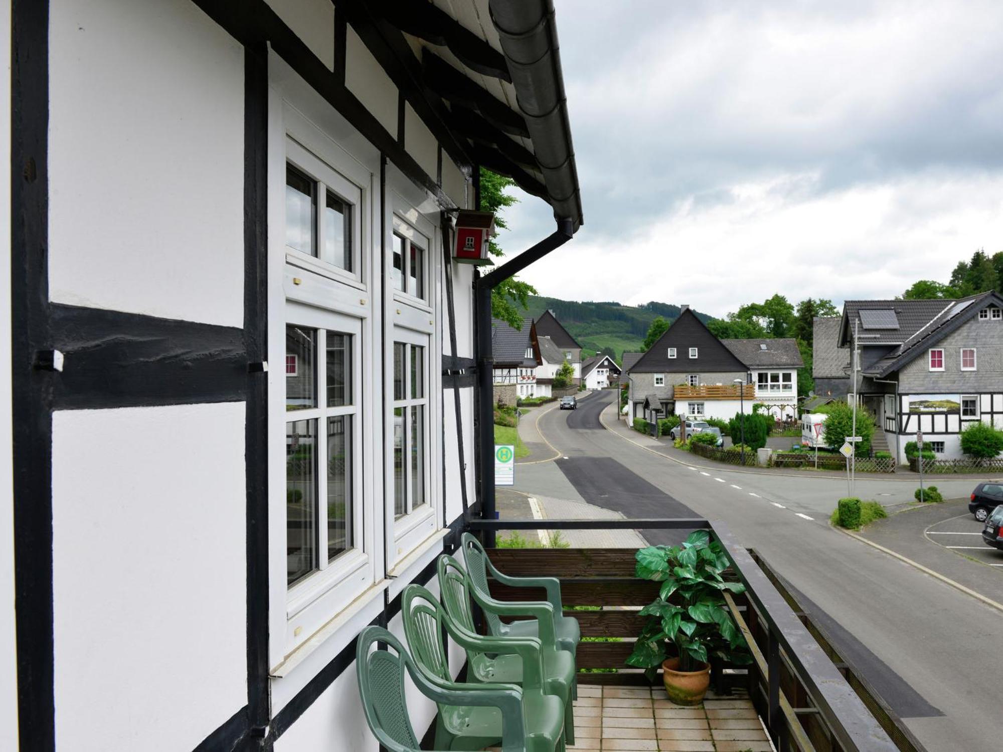 Cozy Holiday Home With Wifi In Hochsauerland Elpe Esterno foto